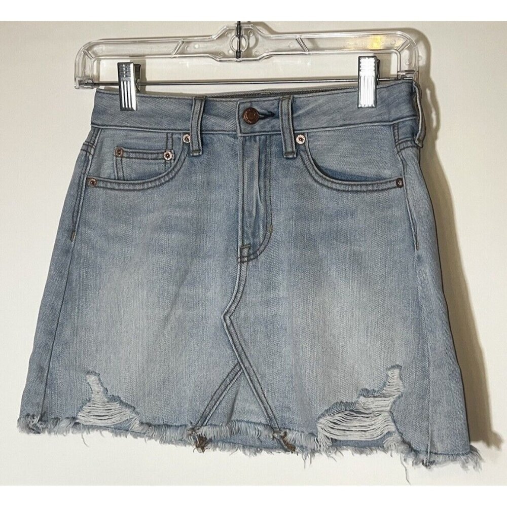 American Eagle Denim Skirt Distressed Light Wash Womens Size 00‎